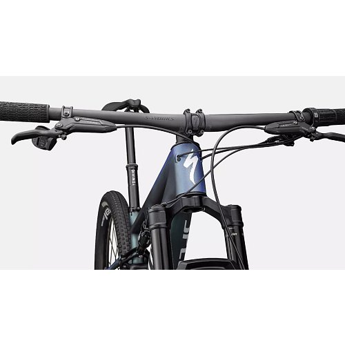 Horské kolo Specialized Epic 8 Pro Satin Carbon/Metallic Sapphire/Metallic White Silver extremsport.cz