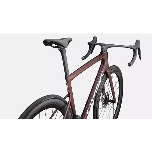 Silniční kolo Specialized S-Works Tarmac SL8 SRAM RED AXS Gloss Solidity/Red to Black Pearl/Metallic White Silver extremsport.cz