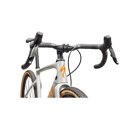 Gravel kolo Specialized Diverge 4 Comp Carbon Dolomite Metallic/orange Zest extremsport.cz