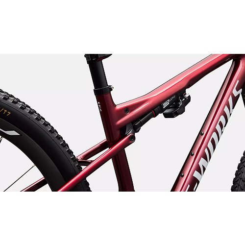 Horské kolo Specialized S-Works Epic 9 Gloss Red Tint Over Red Reflex Pearl Edge Fade / Metallic White Silver extremsport.cz