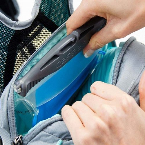 Cyklistický Batoh Osprey Sylva 12 Downdraft grey extremsport.cz